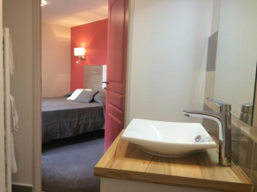 LOGIS Hotel Restaurant Auberge Du Cheval Blanc